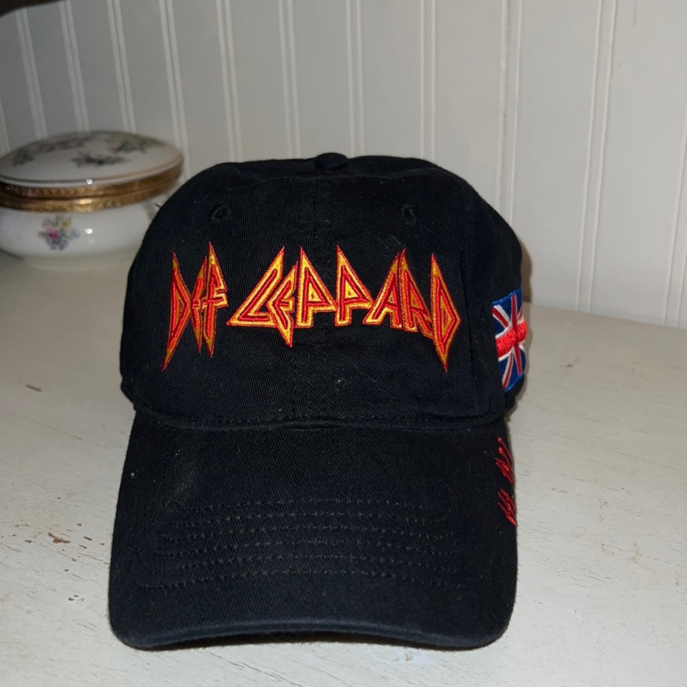 Def Leppard 2006 Tour adjustable hat Triumph headwear